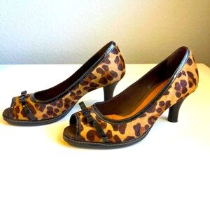 NURTURE x LAMAZE Sandee Comfort Peep-toe Pumps Leopard Calf Hair 7.5
